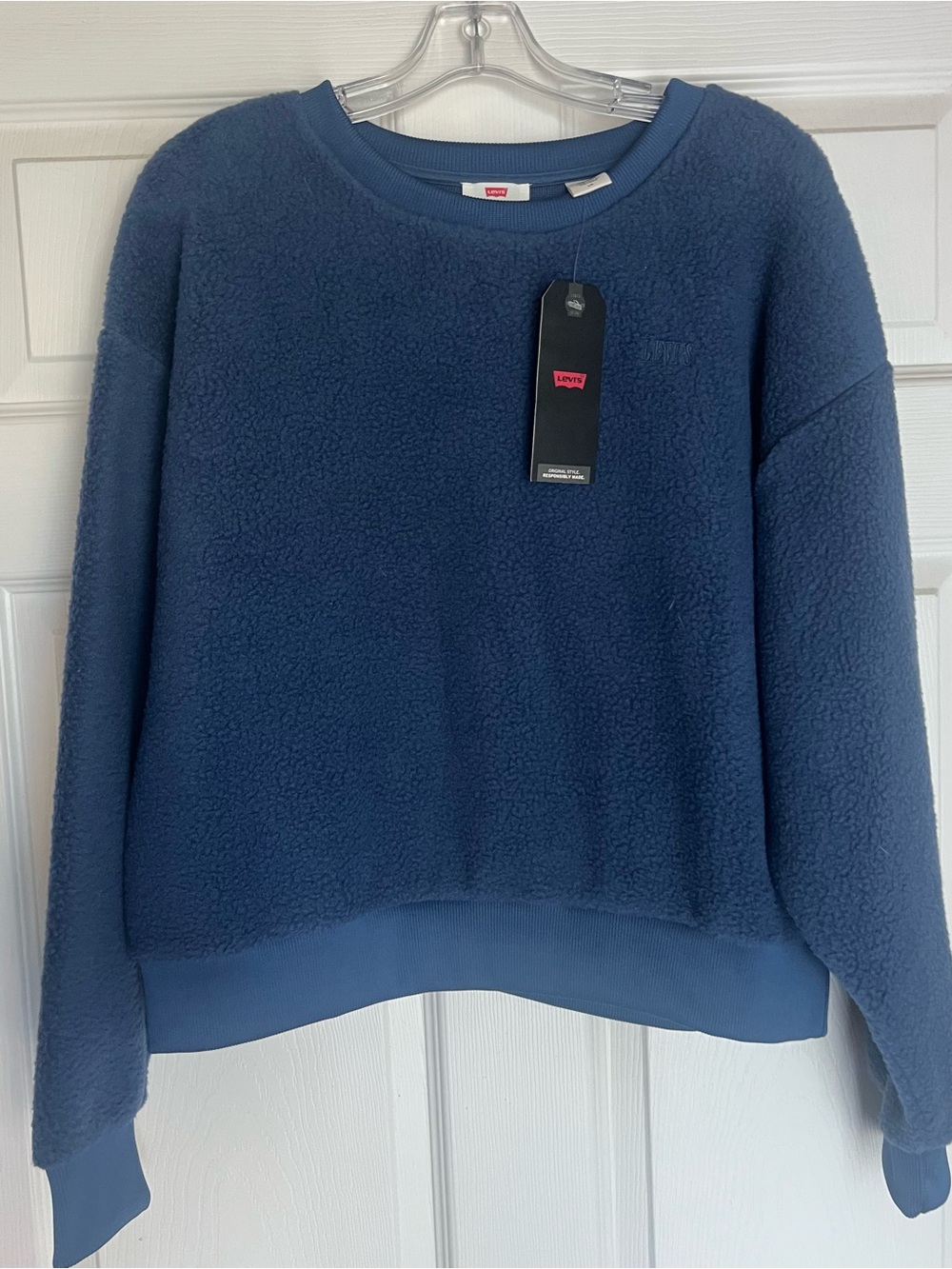 Levi's Women's Navy Blue Sherpa Crewneck Pullover